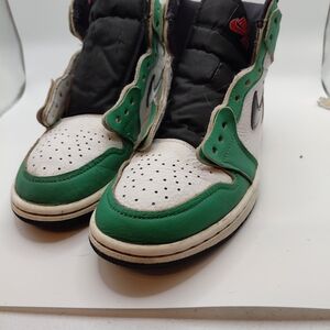 Nike Kids Black, Green, and White Sneakers